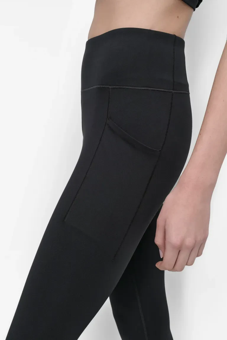DKNYDP23724_119_DP5P3555_BLK_ALT1