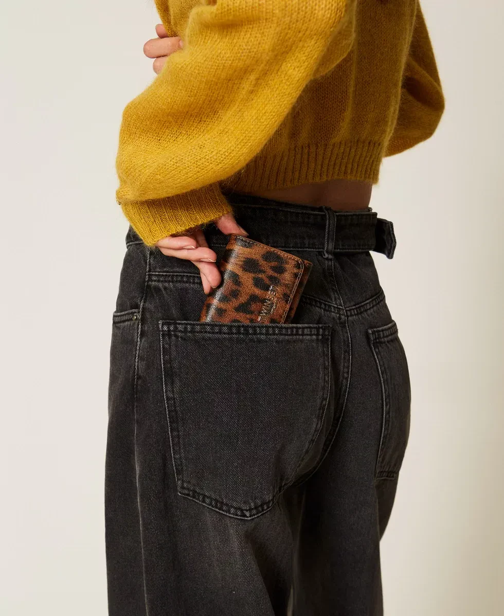 252TL8015_12624_T0