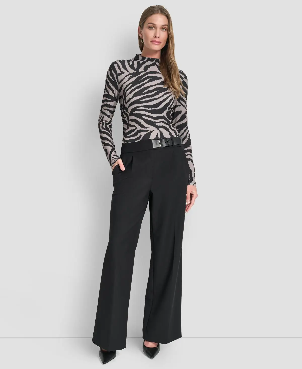 DKNYDU19025_18_UJ5PG360_BLK_ALT1
