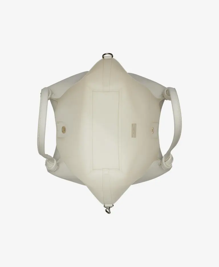 DKNYDH03424_58_R42BAE49_MMW_INT