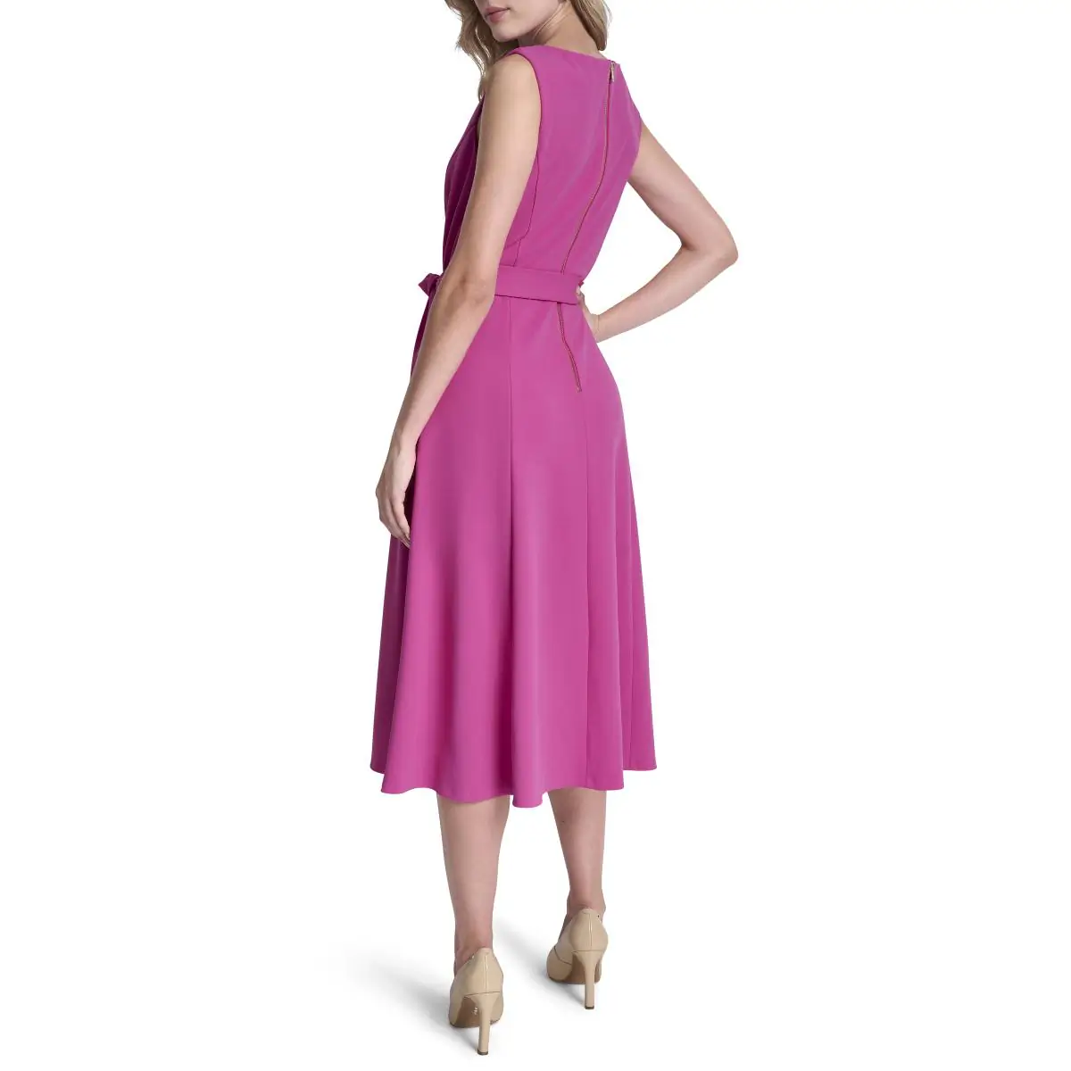 DKNYDD18225_19_DD5B1Q94_X6U_B