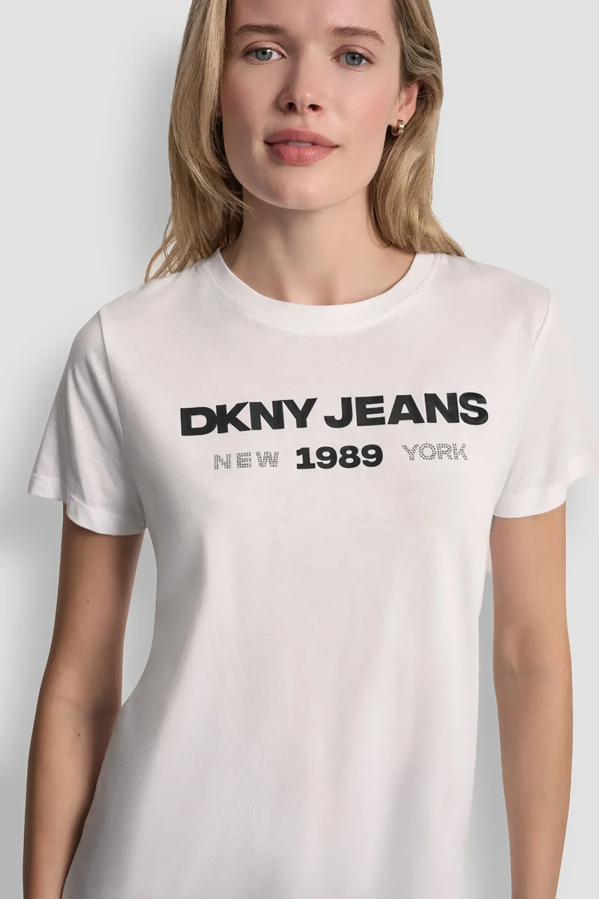 DKNYDJ25125_11_DJ6T1747_WHB_ALT2