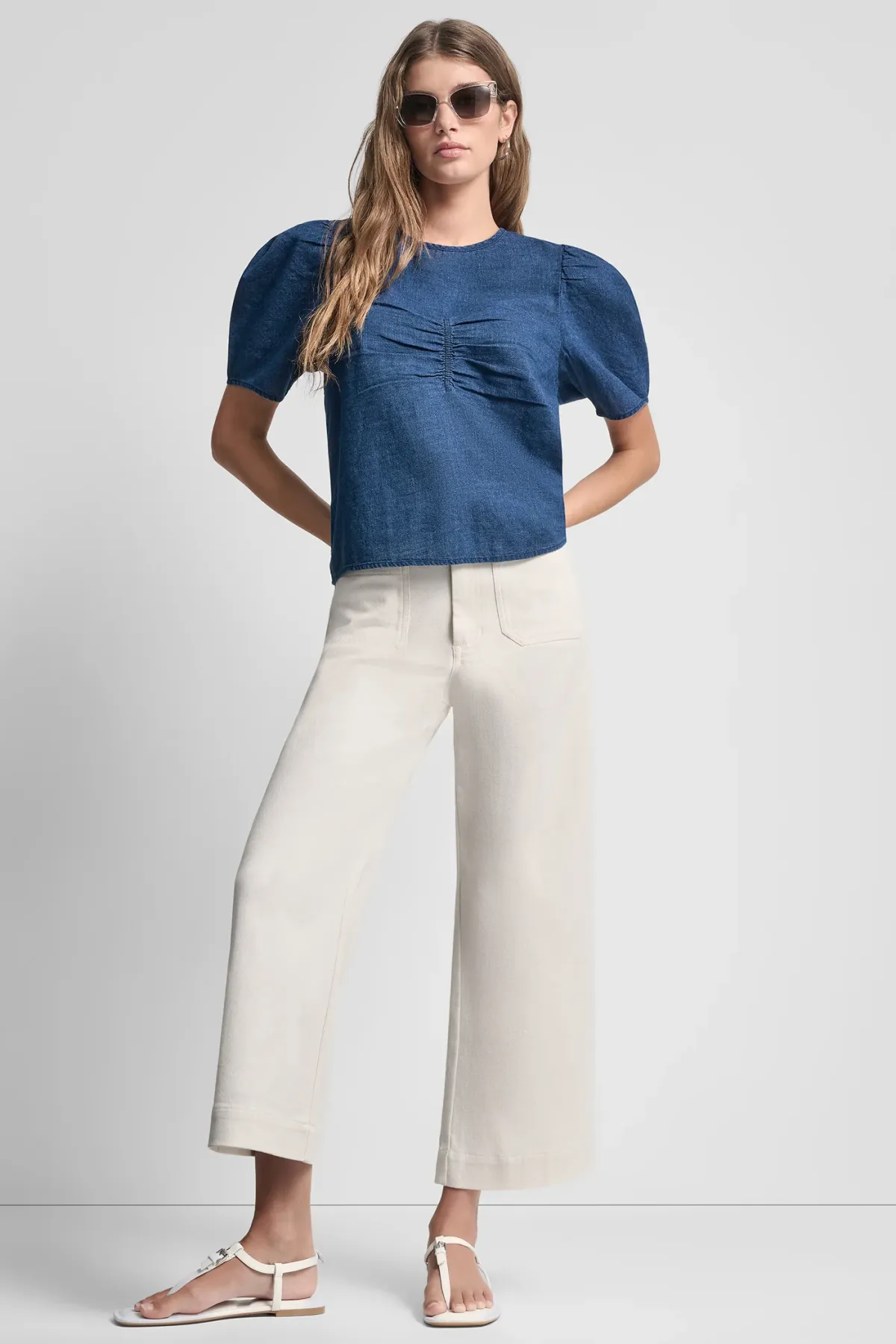 DKNYDJ24825_71a_DJ6W2255_IND_RETAIL