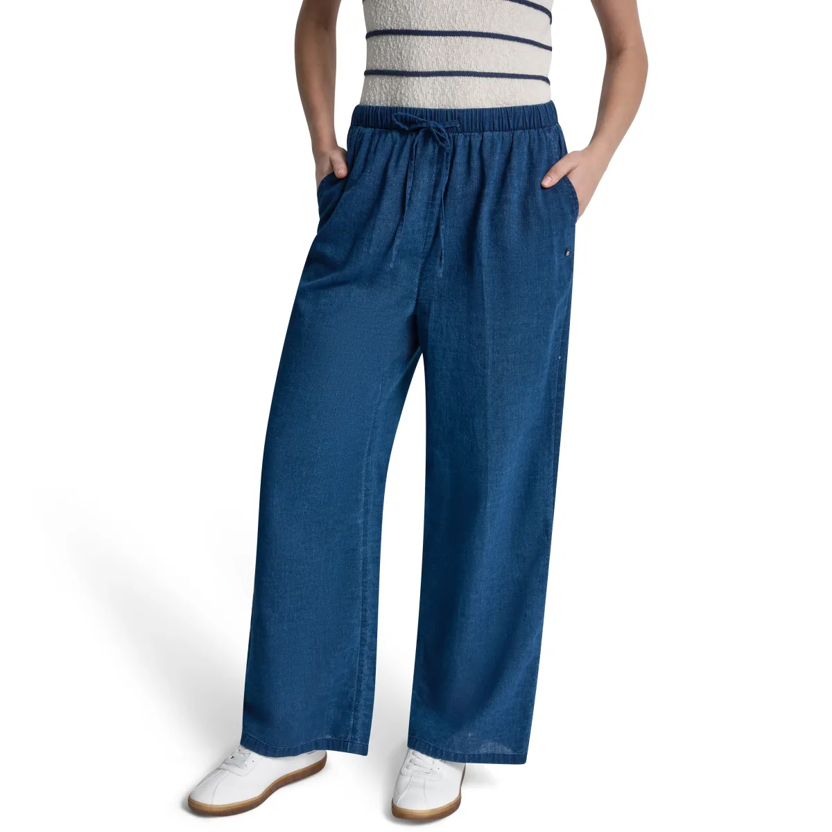 DKNYDJ25125_18_DJ6P3136_IND_F