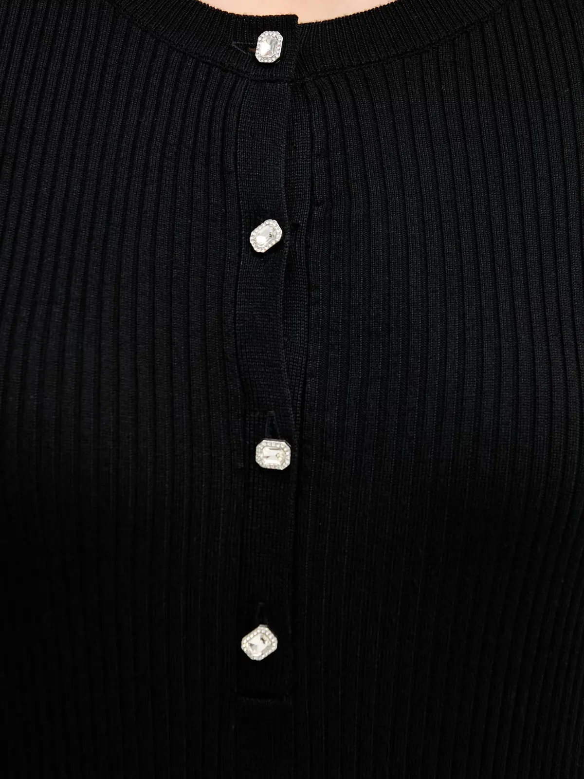 DJ6R0948 blk 6