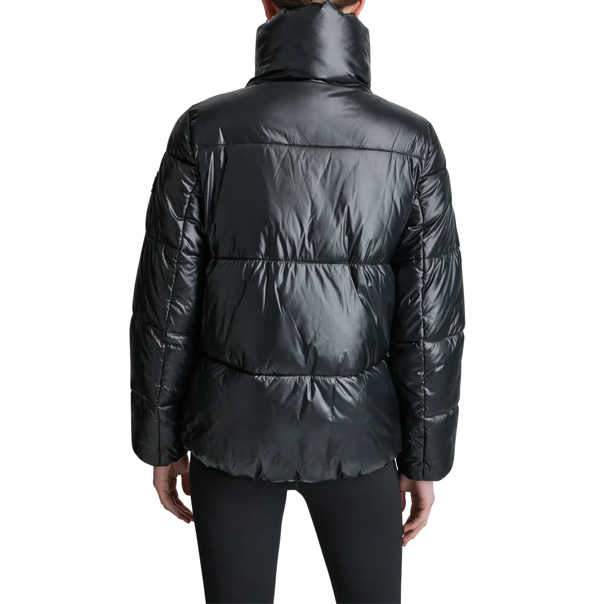 DKNYDP06926_30_DP6J9623_MCK_B