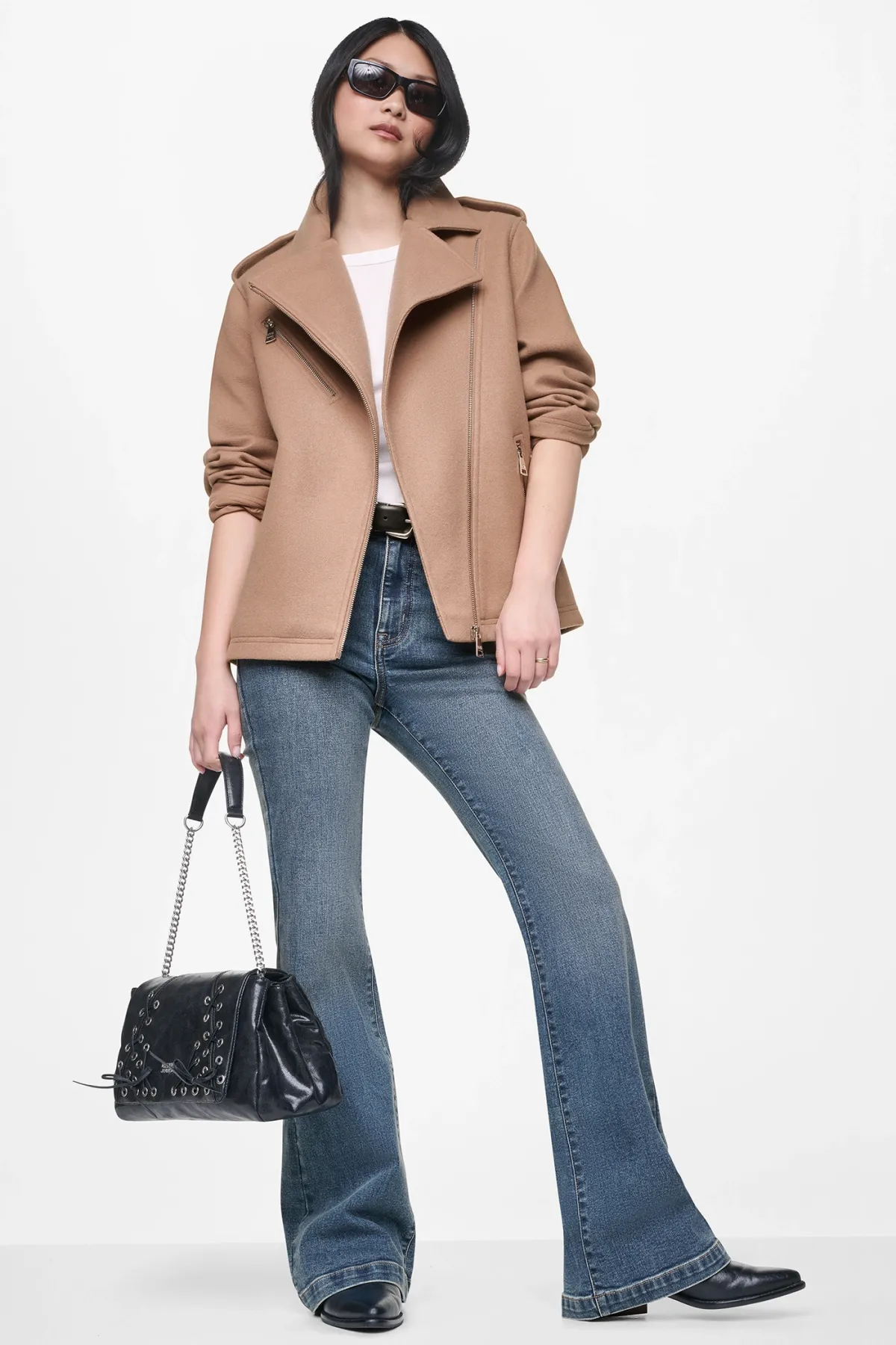 DKNYDJ08726_37a_DJ6J6261_D53_RETAIL
