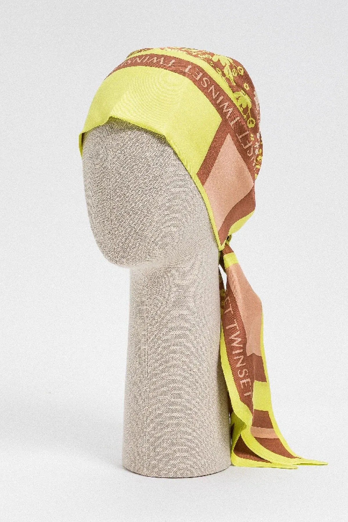 twinset-scarf-onmodel-261to515013491_1800x1800