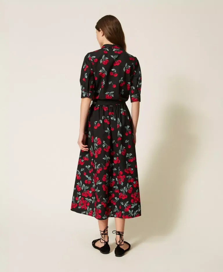 261TT2594_13502_03