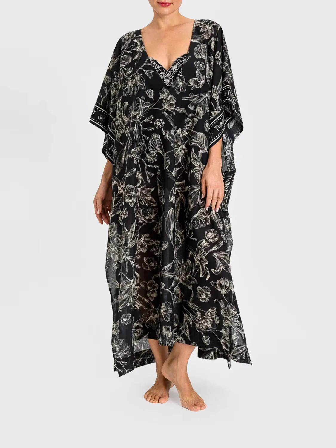 twinset-u-b (1)
