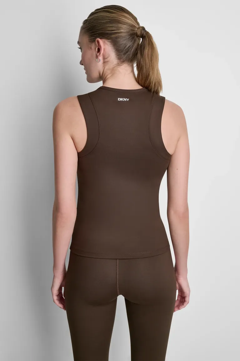 DKNYDP04926_35_DP6T1678_FR1_B