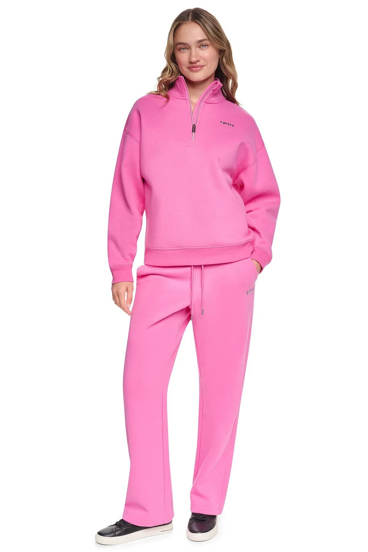DKNYDP11126_70_DP6T1652_TFY_ALT1