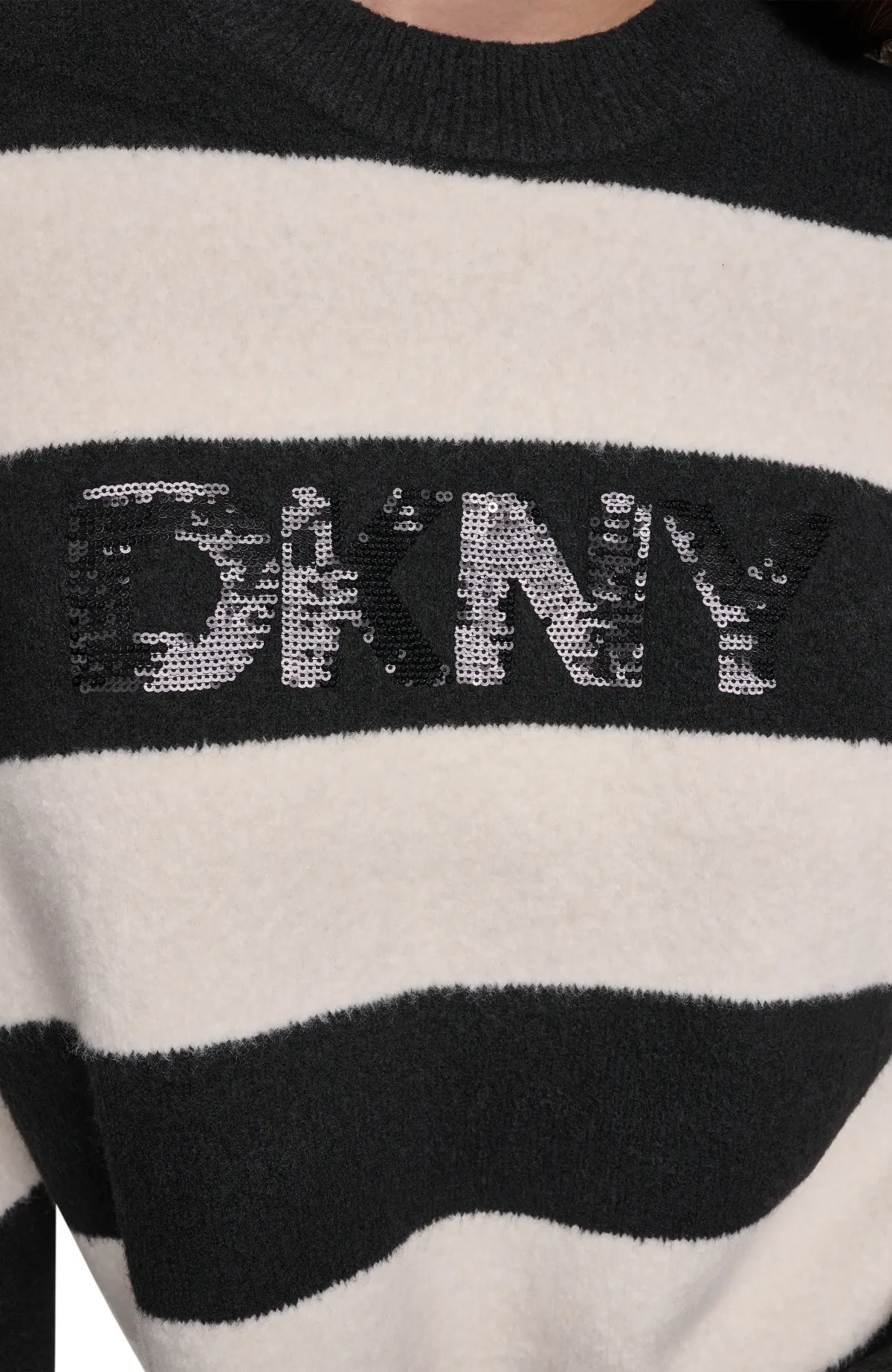DKNYDW15326_39_P6MSAF63_BLI_ALT2