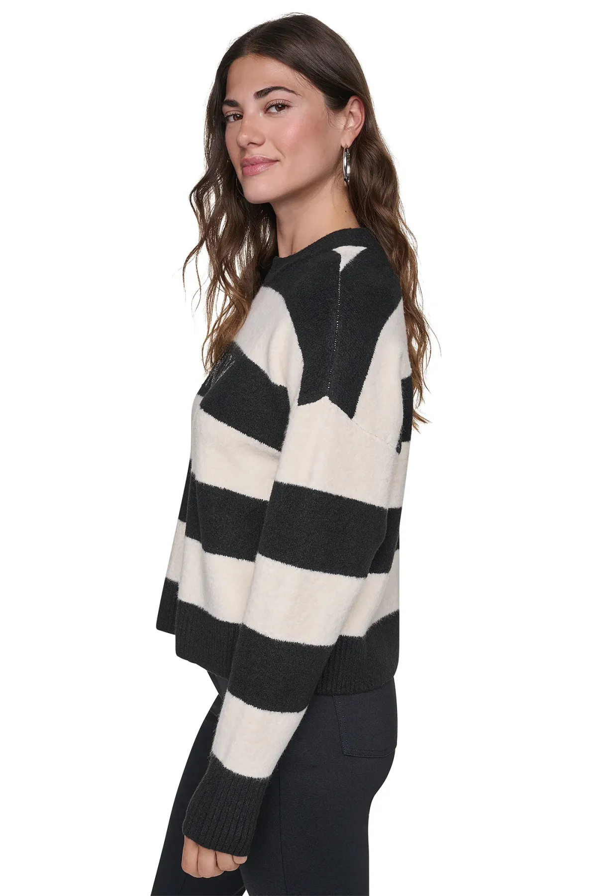 DKNYDW15326_39_P6MSAF63_BLI_S
