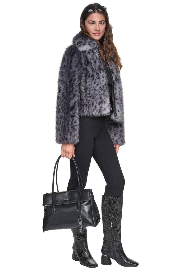 DKNYDW15326_43a_P6MJ6E92_GRB_RETAIL