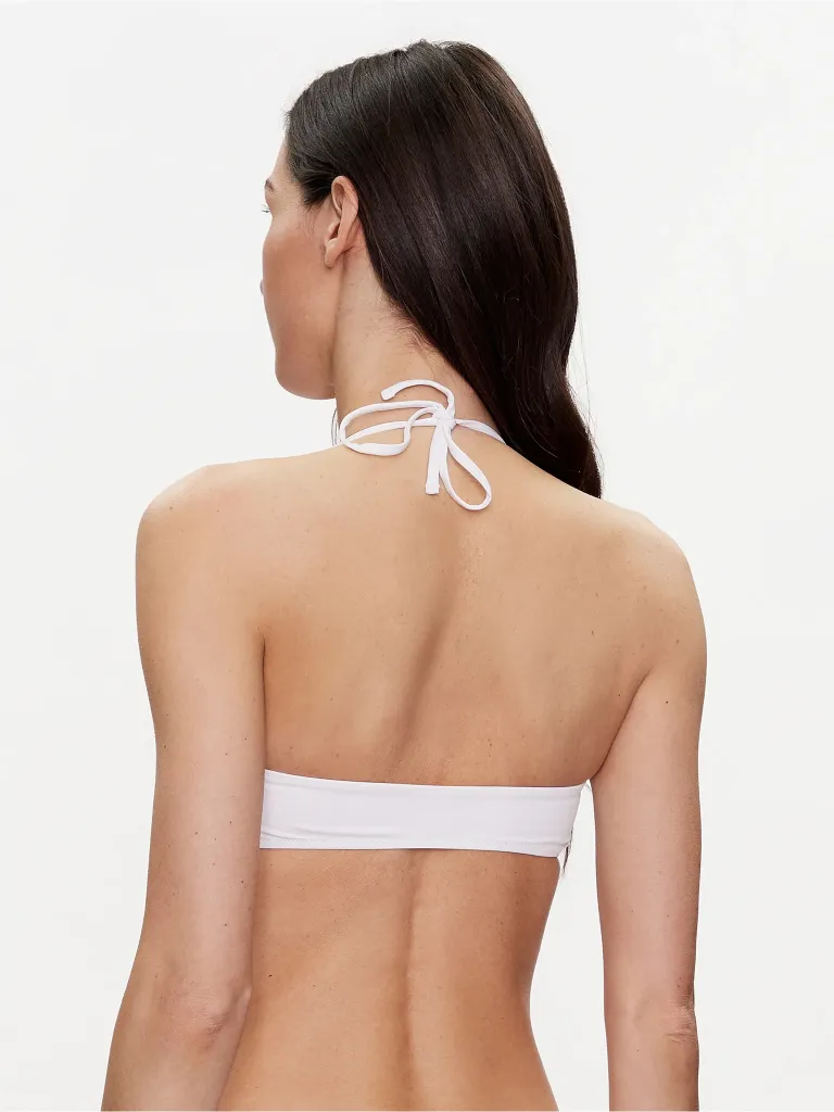 101048A0S7 white 3